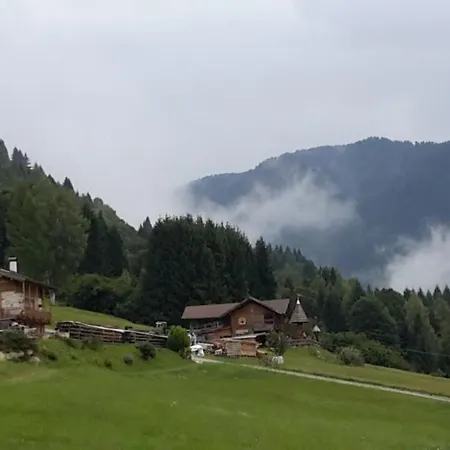Conte Moro, Ospitalità In Vanoi