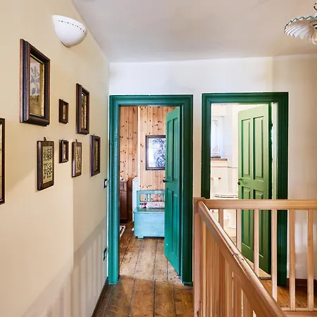 Chalet Conte Moro, Ospitalità In Vanoi *