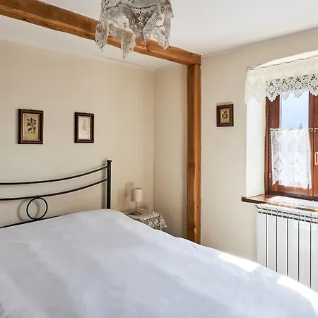 Conte Moro, Ospitalità In Vanoi Chalet