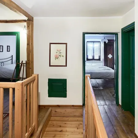 Conte Moro, Ospitalità In Vanoi Chalet Canal San Bovo